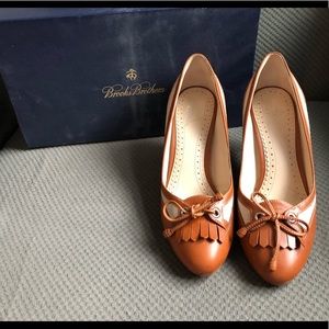 EUC - Brooks Brothers heels